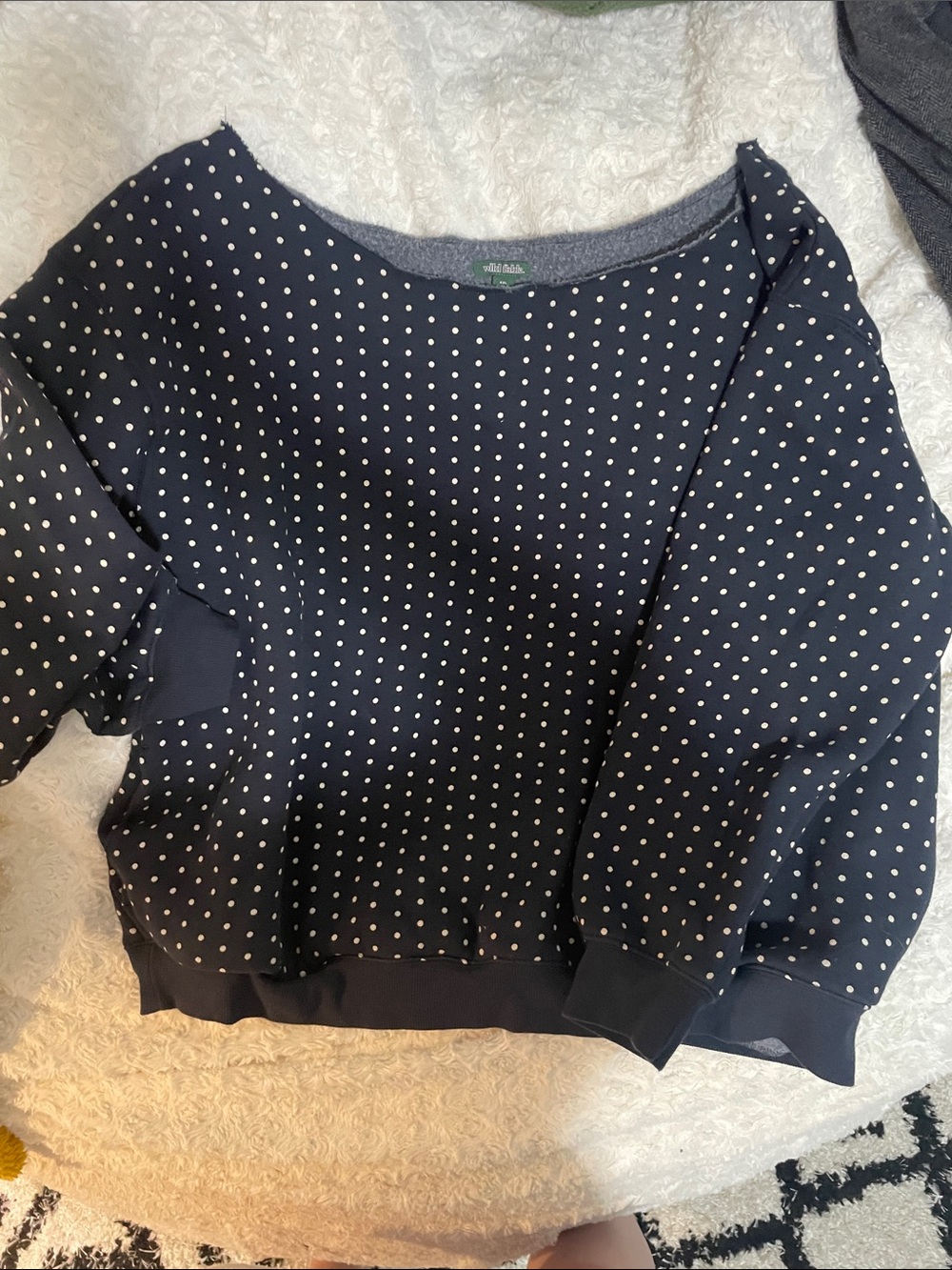 Wild Fable Navy Polka Dot Off-The-Shoulder Sweatshirt | XXL - Picture 3 of 8